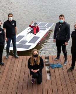 Wodowanie Solar Boat